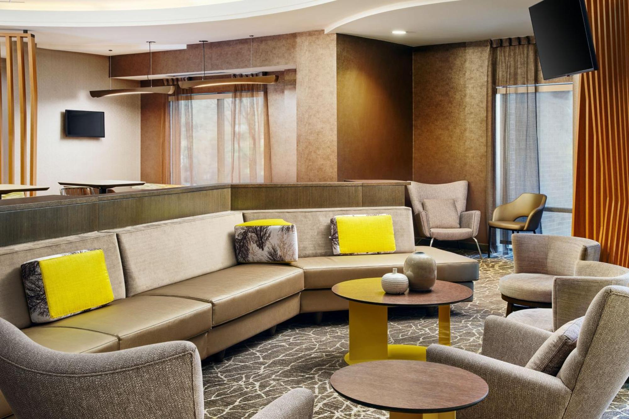 Springhill Richmond Northwest 3*