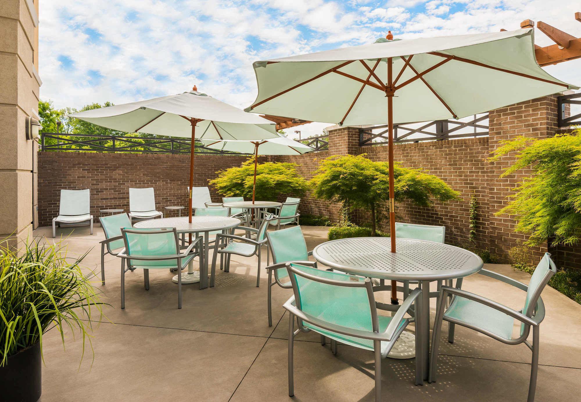 Springhill Richmond Northwest Hotel
