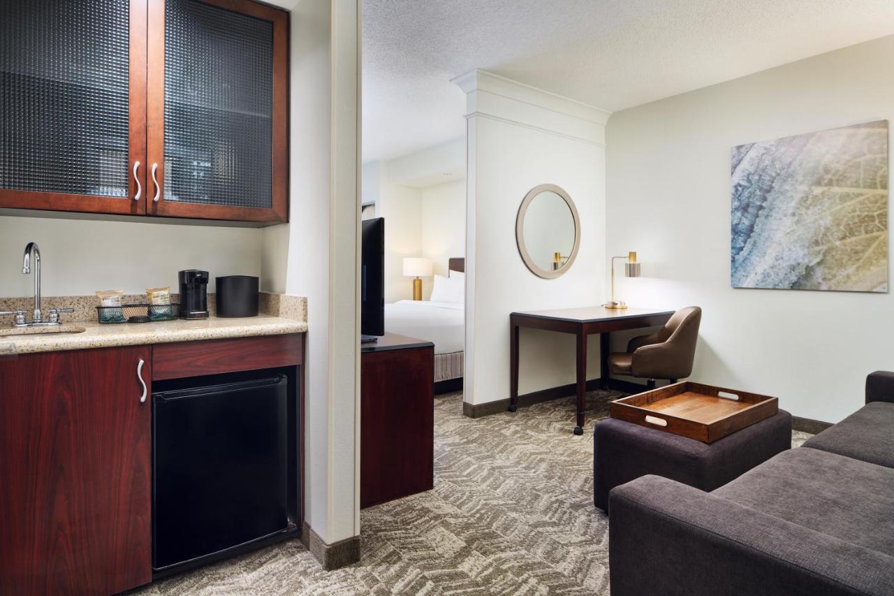Springhill Richmond Northwest Hotel 3*