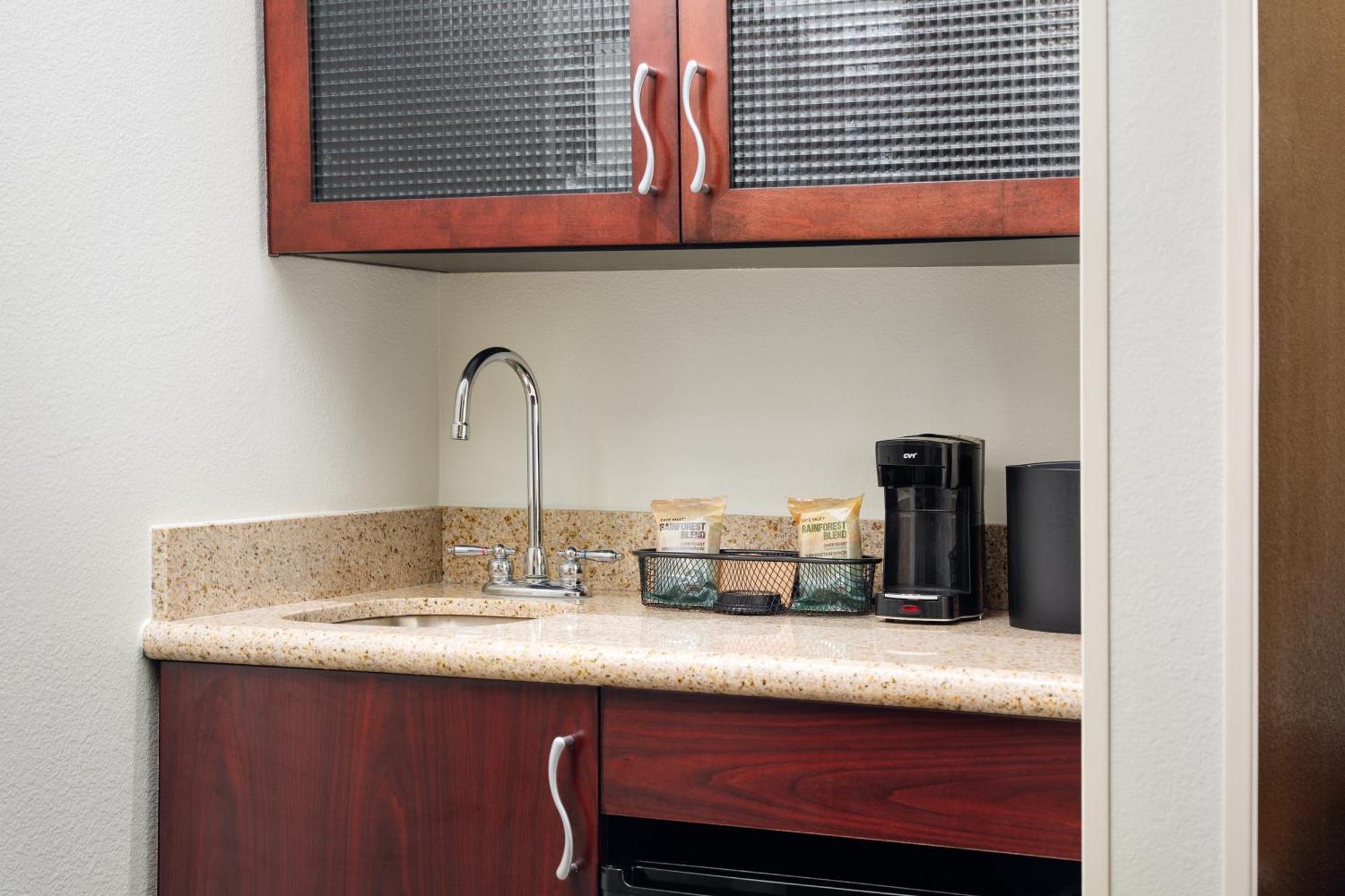 Springhill Richmond Northwest Hotel 3*