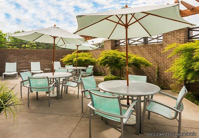 Springhill Richmond Northwest Hotel