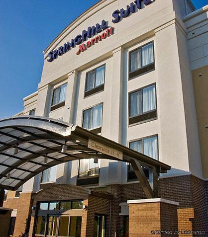 Springhill Richmond Northwest Hotel